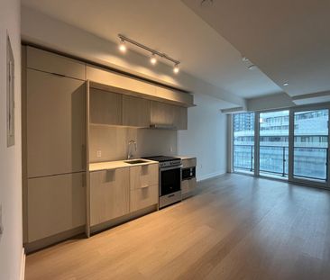 For Lease - 448 Burnhamthorpe Road Unit# 312, Mississauga, Ontario - Photo 3