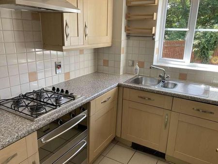 Stanmore, Harrow, HA7 - Photo 3