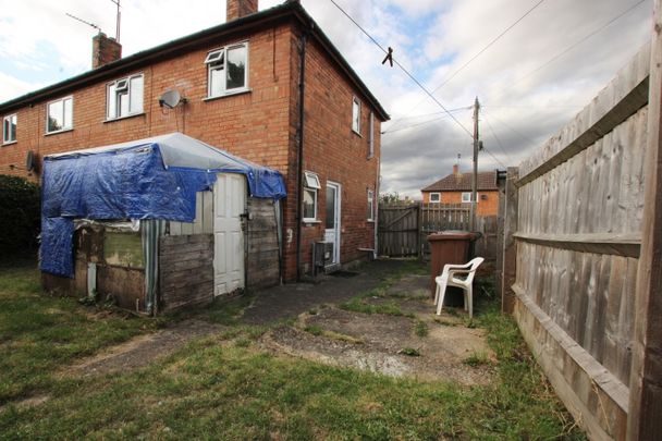Kelvin Grove, Corby, Northamptonshire, NN17 - Photo 1