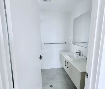 Brand New Family Home - Photo 3