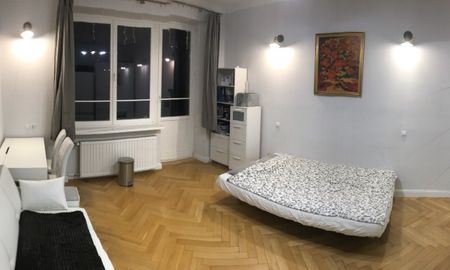 mazowieckie, Warszawa, Mokotów, Stary Mokotów, Aleja Niepodległości - Photo 4