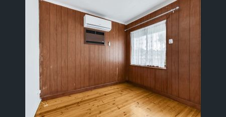 Spacious 3 Bedroom Home! - Photo 2