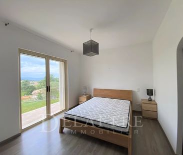 Location Maison 4 pièces 145m² CHATEAUNEUF GRASSE 06740 - Photo 5