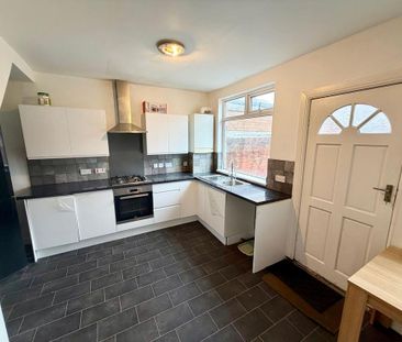 2 bedroom terraced house to rent - Photo 6