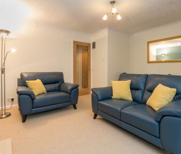 Two Bedroom Apartment to Rent on Clifton Green, York - Photo 2