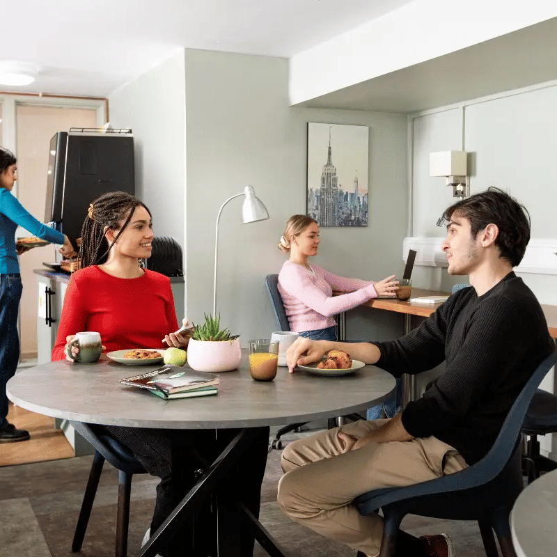 Large Standard Double Ensuite - Photo 1