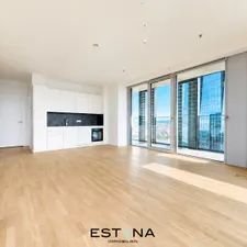 Iconic Living - Exklusive Wohnung im Wiener DC Tower - Photo 2