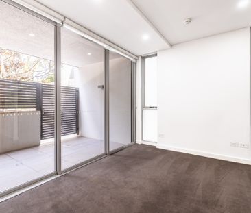 302/84-108 Anzac Parade, Kensington NSW 2033 - Apartment For Rent |... - Photo 1