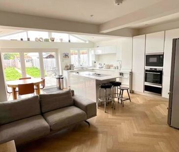 Beck Way, Beckenham, BR3 3JX - Photo 2