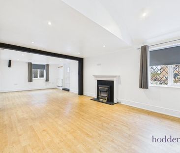 3 bedroom end of terrace house to rent - Photo 3