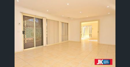 4 Toulouse Crescent, Hoppers Crossing, Vic 3029 - Photo 5