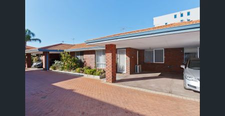 FULLY FURNISHED BY THE BEACH - Photo 2