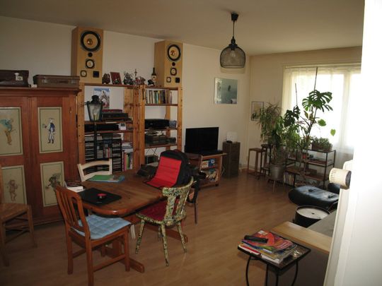 2 Zimmer, 60 m², 1. Stock - Photo 1