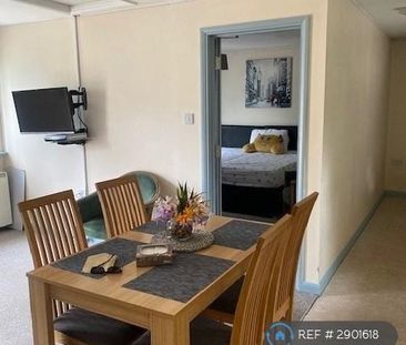2 bedroom bungalow to rent - Photo 2