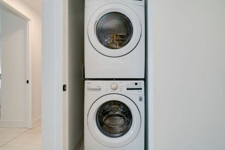 For Lease - 1285 Queen Street Unit# 404, Toronto, Ontario - Photo 5