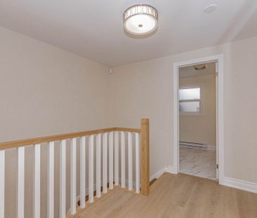 For Lease - 2289 Munn's Avenue, Oakville, Ontario - Photo 3