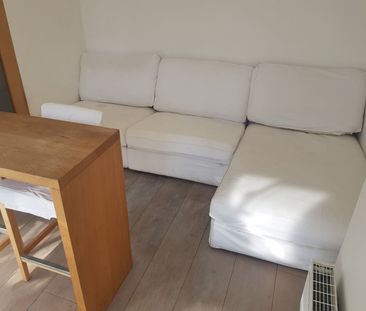 1 Bed Flat, Upper Ground Floor, SE5 - Photo 1