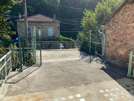 Location Appartement 3 pièces 57m² VALS LES BAINS 07600 - Photo 5