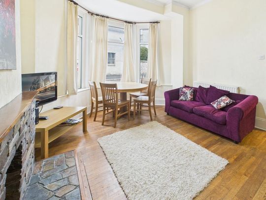 3 bedroom terraced house to rent - Photo 1