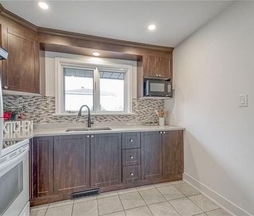 For Lease - 41 FIELDROW Street, Meadowlands - Crestview and Area, O... - Photo 2