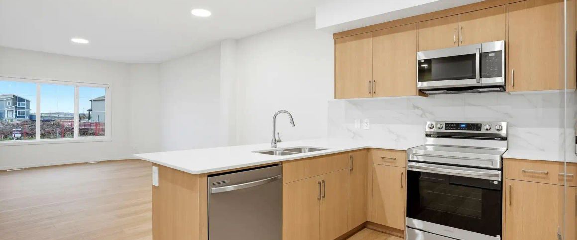505- M - Black Stone Blvd — 505 - Photo 1