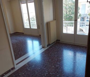 Ενοικίαση κατοικίας, 84 τ.μ., Νίκαια, 590 € - Photo 2