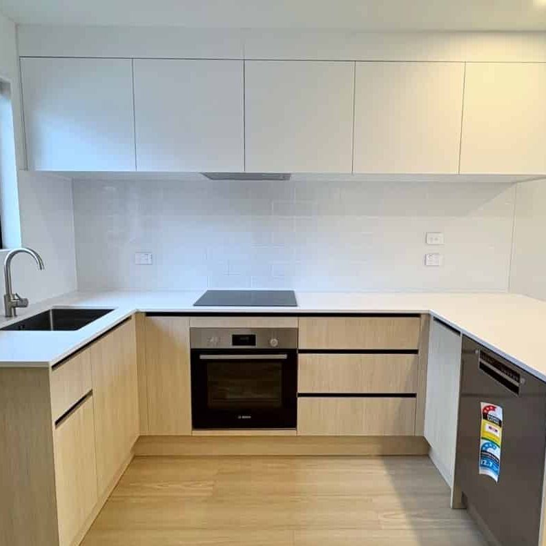 Blockhouse Bay, 3 bedrooms - Photo 1