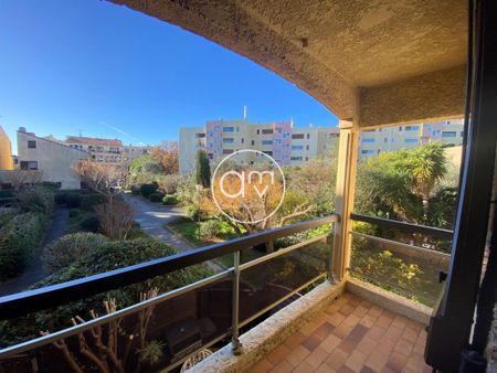 Location Appartement 2 pièces 43m² HYERES 83400 - Photo 5