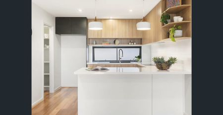 Contemporary Luxury Townhome Living in the Heart of Yeronga- Just 7km from Brisbane CBD - Photo 5