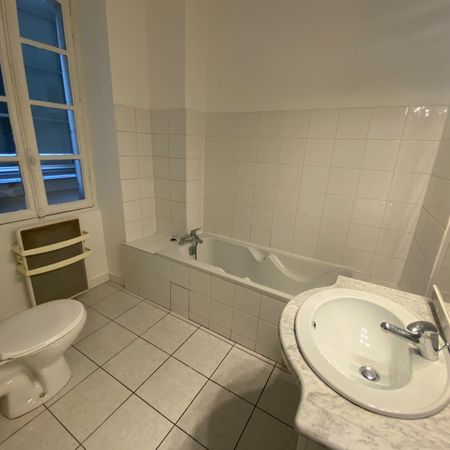 Location Appartement 1 pièce 28m² NANTES 44000 - Photo 4