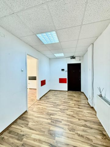 Apartament de inchiriat 2 camere zona Calea Victoriei - Sfintii Voievozi, Bucuresti - Photo 5