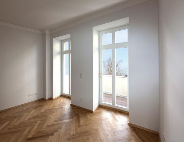 Traumhafte 2-Zimmerwohnung im traditionellen ‚HUBERTUS HAUS’/Hofgebäude mit Balkon! - Foto 1