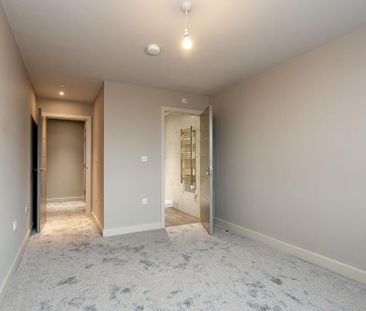 2 bedroom apartment to rent - Photo 6