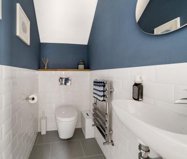 3 bedroom terraced house to rent - Photo 3