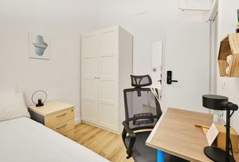 Carrer de la Mercè, Barcelona, Catalonia 08002