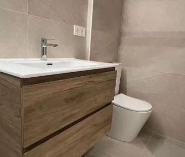 Piso de alquiler en Reina Victoria - Miguel Hernández - Photo 6