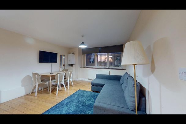 2 Bed Flat, Laugan Walk, SE17 - Photo 1