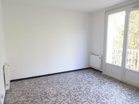 T3, Rue de Rivoli, 67m², 510€ H.C, Nîmes. - Photo 5