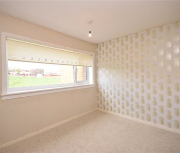 14, Langbar View, Leeds, West Yorkshire, LS14 5EG - Photo 4