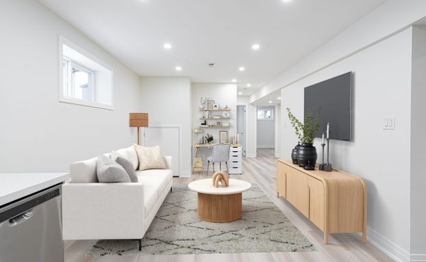 For Lease - 18 Louise Lane Unit# Lower, Orillia, Ontario - Photo 1