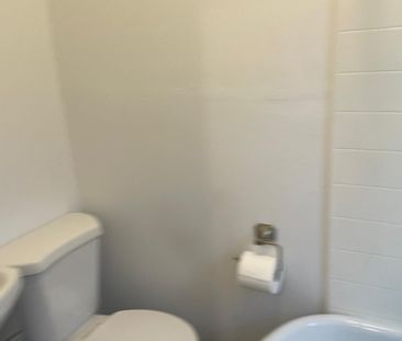 188 Carillion St - Photo 3