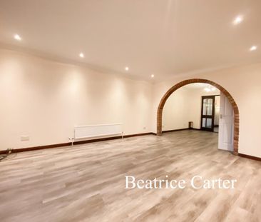 4 bedroom detached house to rent - Photo 3