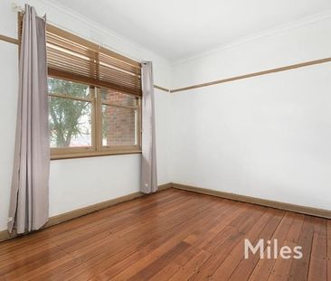 111 Southern Road, Heidelberg West - Photo 2