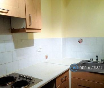 2 bedroom flat to rent - Photo 6