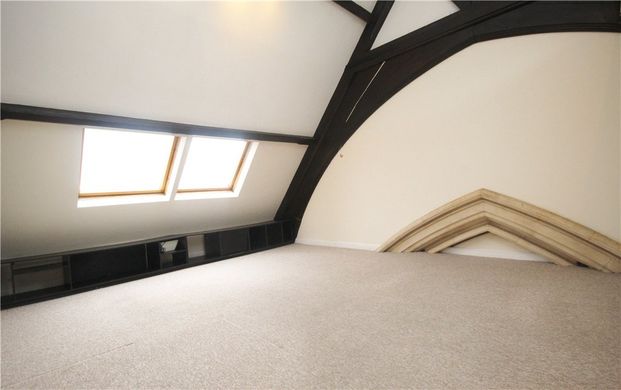 The Avenue, Ealing, W13 8HX - Photo 1