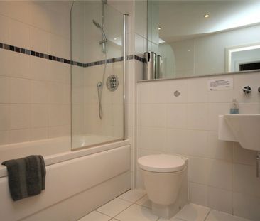 St James Walk, - Photo 5