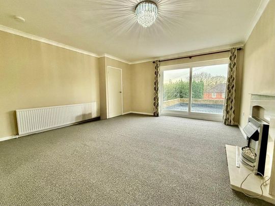 3 bedroom semi-detached house to rent - Photo 1