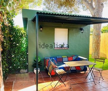 Alquiler de casa o chalet independiente en Avenida Conil, 54 - Photo 2