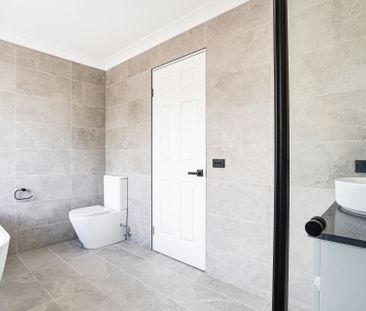 Beautifully Renovated Family Home for Rent in Prime Beaumont Hills ... - Photo 5