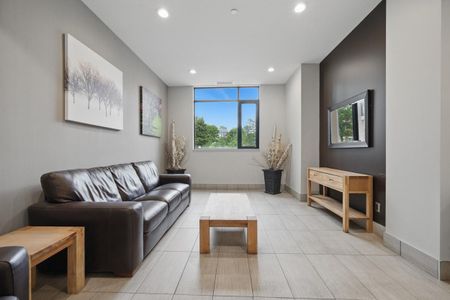 For Lease - 808 Bronson Avenue Unit# PH7, Dows Lake - Civic Hospital and Area, Ontario - Photo 2